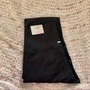 NWT High-waisted leggings WITH POCKETS